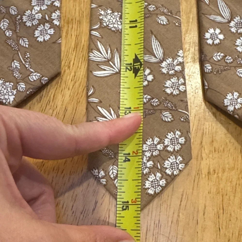 Floral Patterned Tan Ties